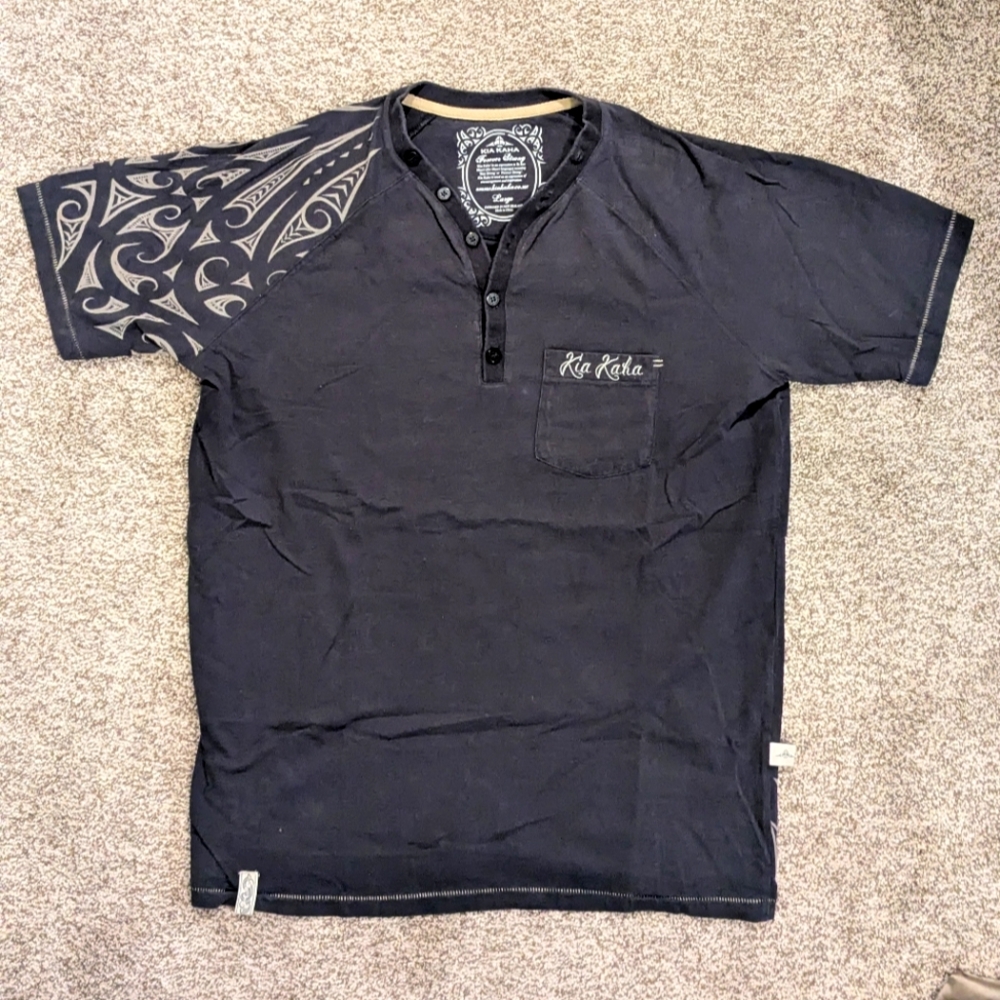 T-shirt Mens Large Kia Kaha